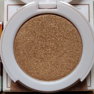 NIB Colored Raine                                     Foil Eyeshadow: Who Me?